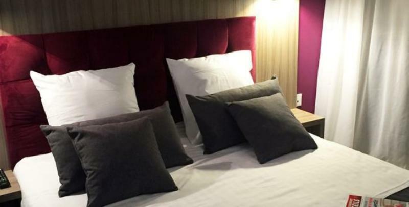 Néméa appart'hotel Résidence Le Quai Victor Tours Exterior foto